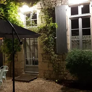 La Cour Saint Louis Couette-café